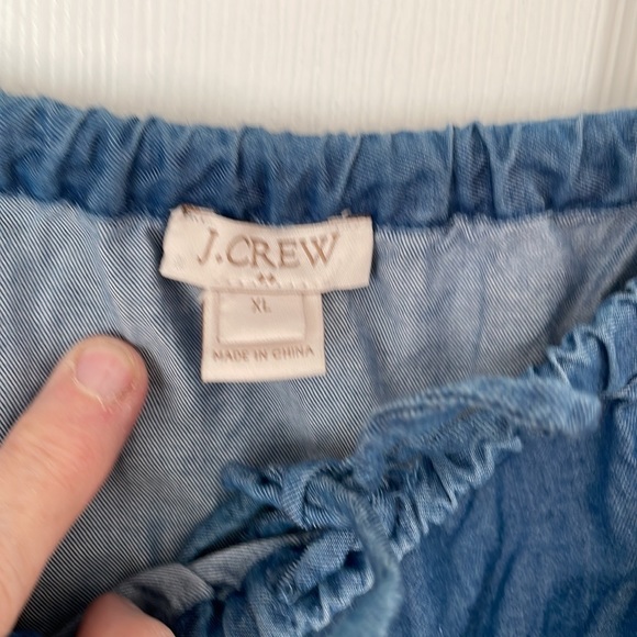 J. Crew Top denim size XL on/off shoulder - Picture 2 of 7